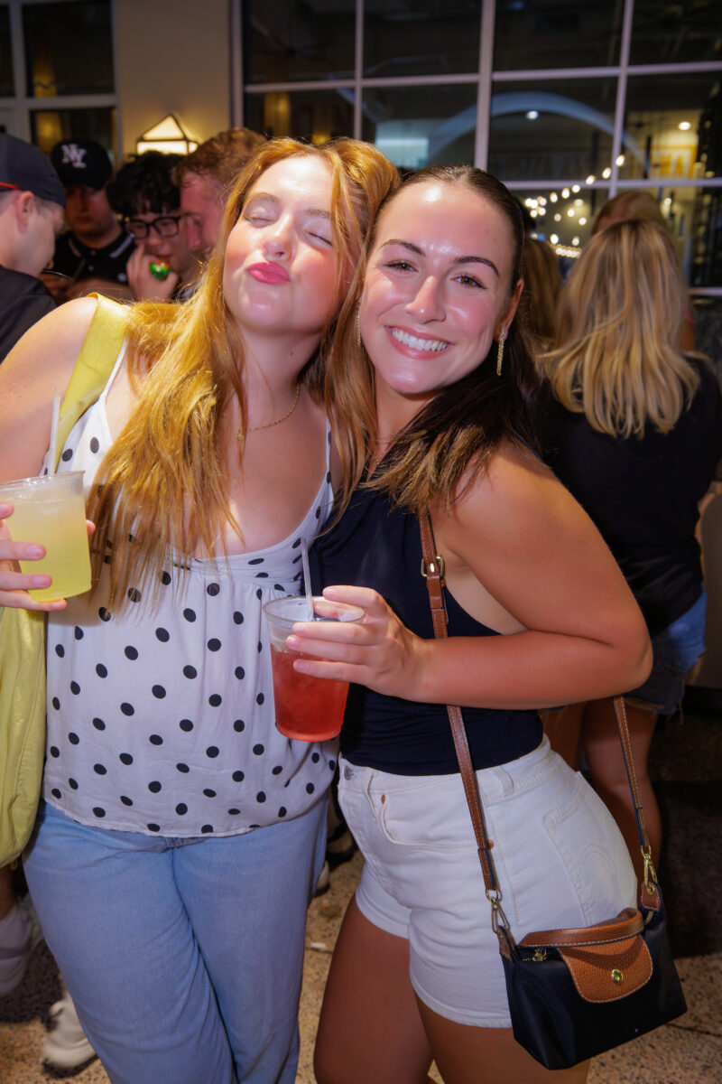 08-19-26 SimplyCapri Wednesdays