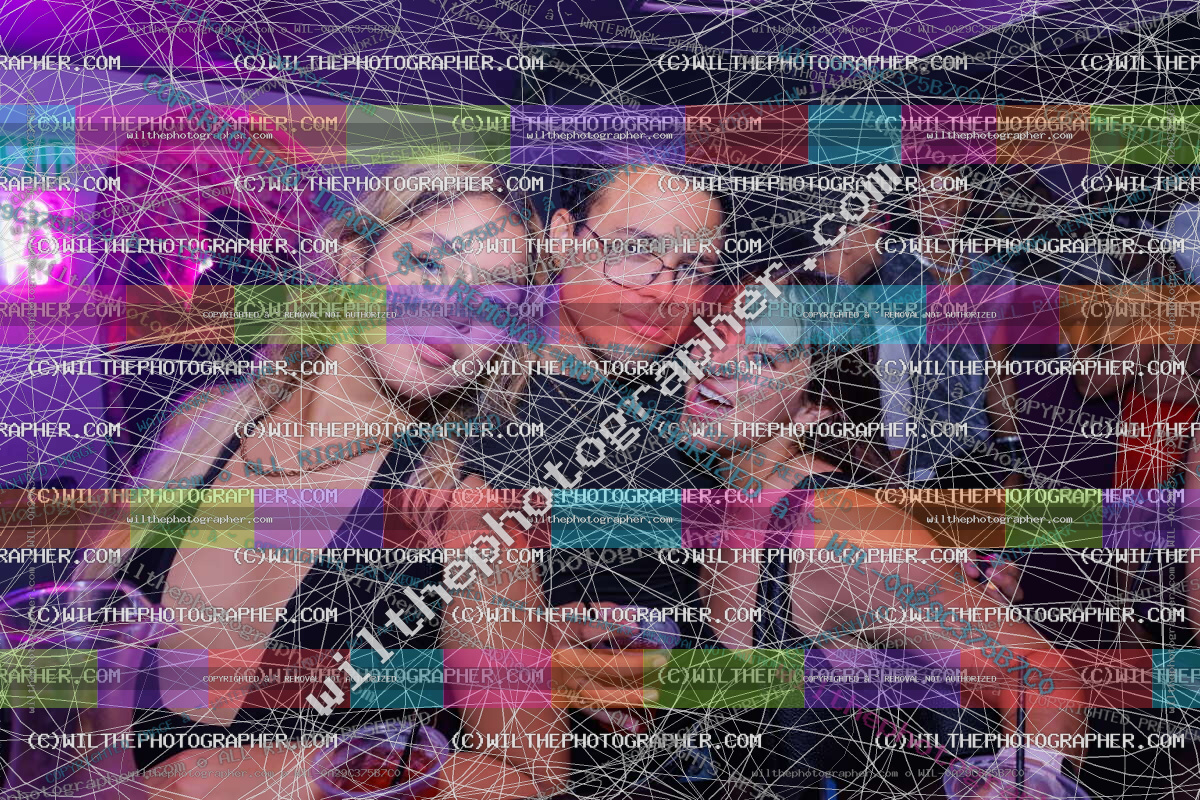 CR5_9651.jpg