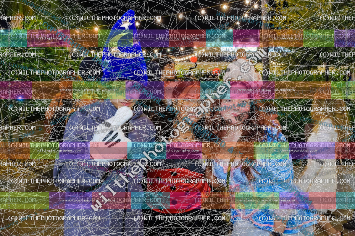 CR5_9802.jpg