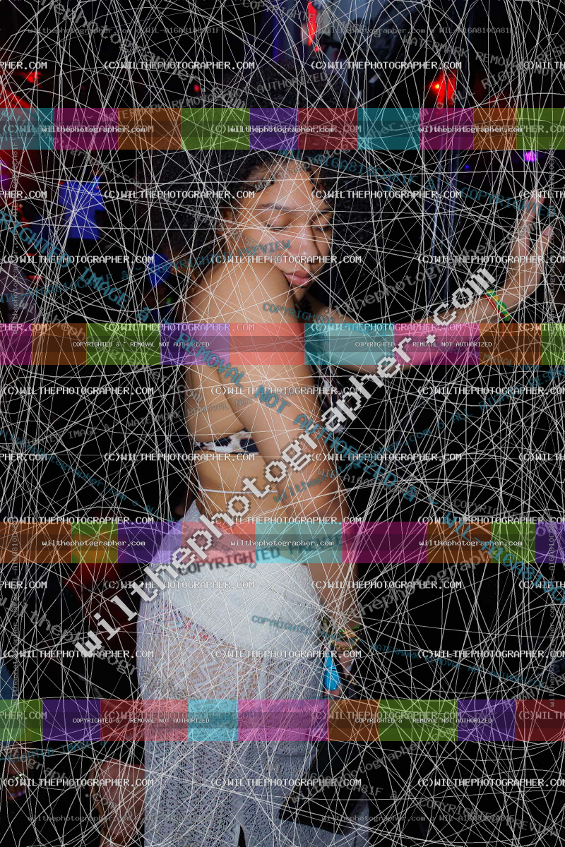 R5_4900.jpg