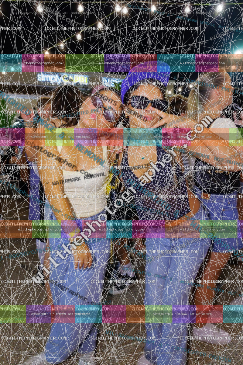 R5_9858.jpg