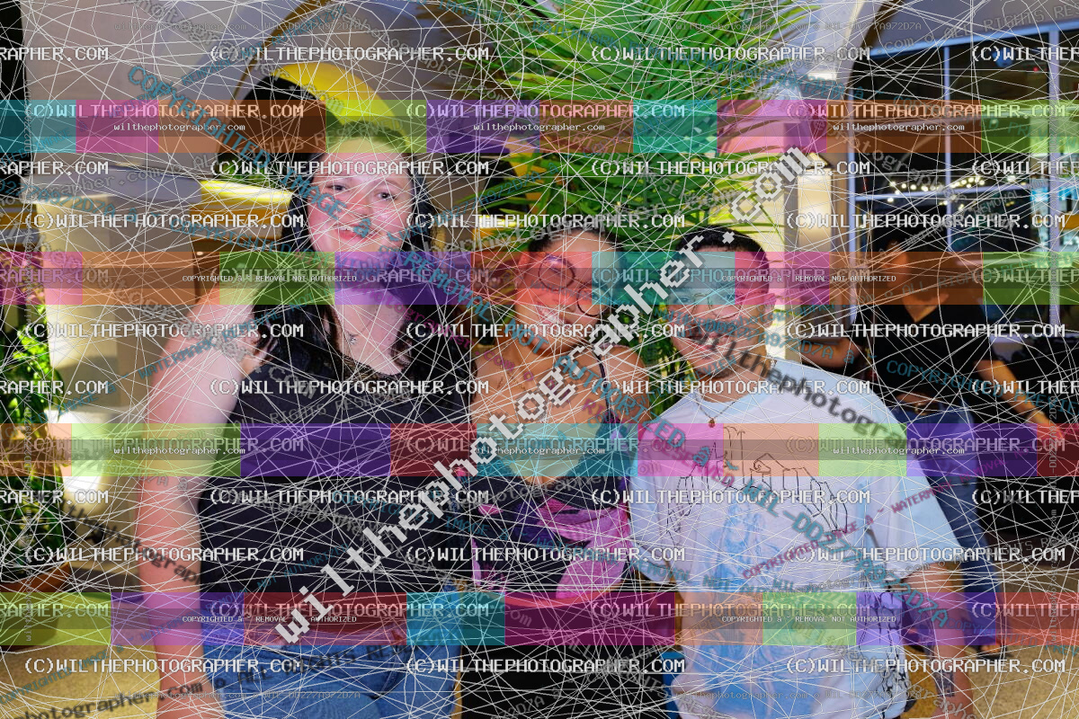 R5_9811.jpg