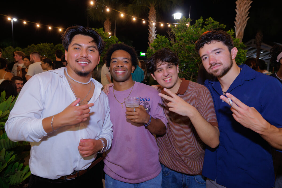08-19-26 SimplyCapri Wednesdays