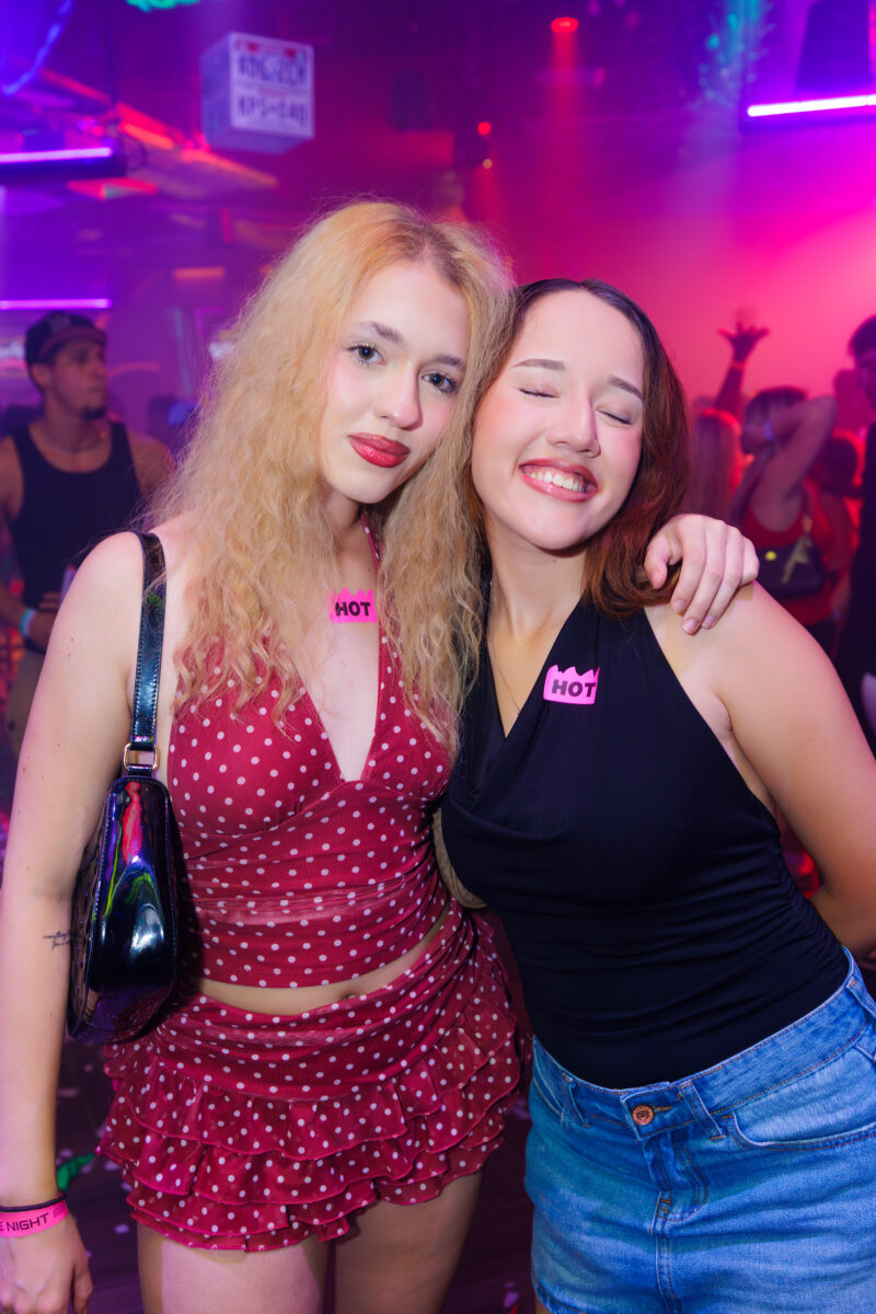 09-08-26 Senor Frogs